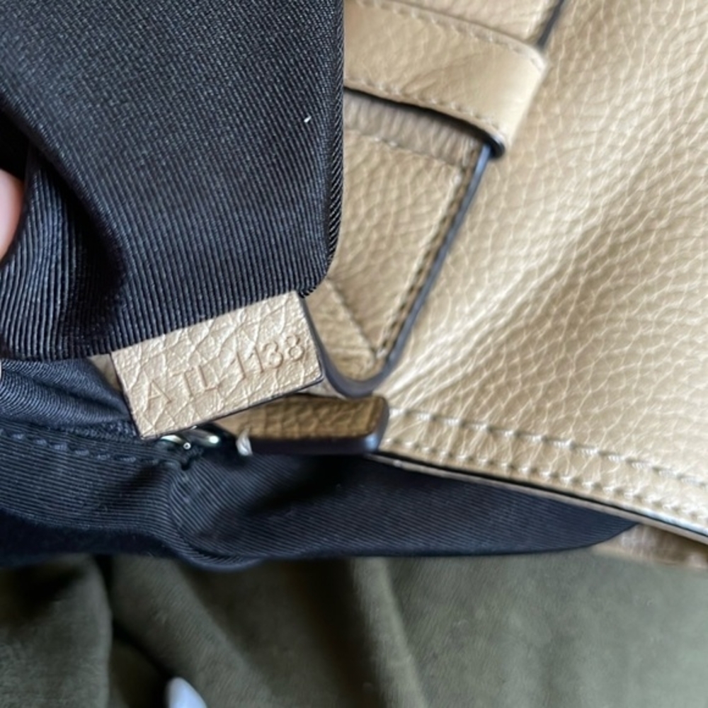 Marc Jacobs Tan Tote Bag